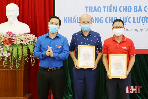 Hỗ trợ 300 triệu đồng cho người dân có hoàn cảnh khó khăn ở Hà Tĩnh