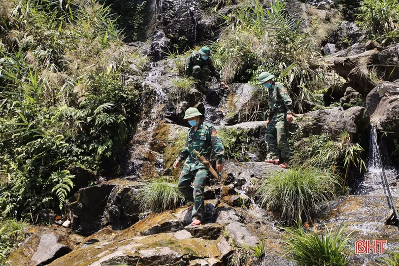 Dịch đã vãn, chiến sỹ Biên phòng Hà Tĩnh vẫn “gồng mình” chốt chặn đường biên