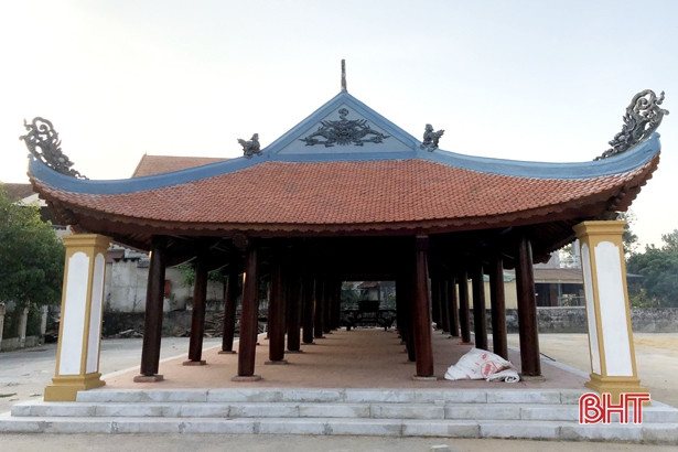 Ngôi đình làng bằng gỗ lim trăm tuổi ở Hà Tĩnh xuống cấp trầm trọng