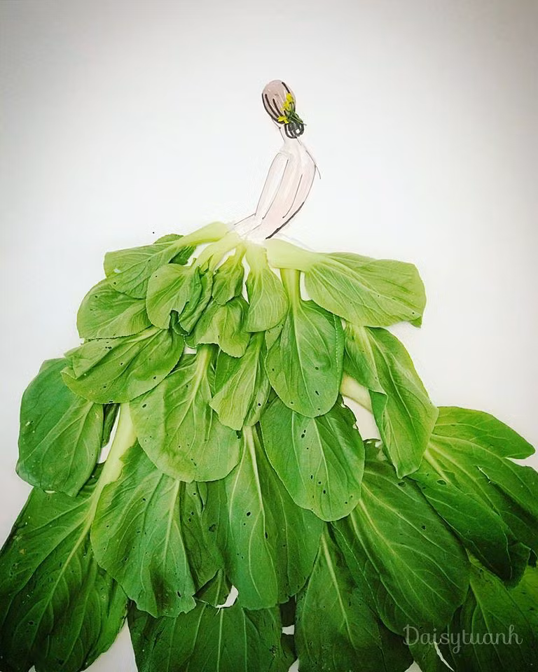 Độc đáo những bộ váy dạ hội lộng lẫy làm từ rau củ đơn giản trong bếp