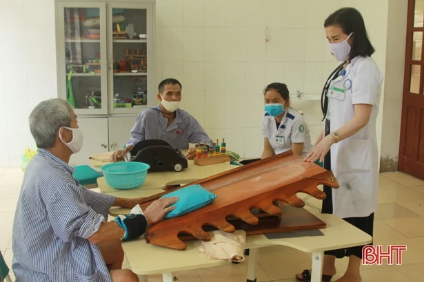 Giám đốc Bệnh viện Phục hồi chức năng Hà Tĩnh: Lời Bác dạy giúp tôi làm tròn trách nhiệm người đứng đầu