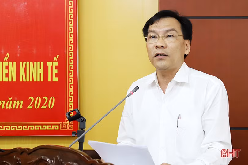 Lãnh đạo các ngành làm rõ những băn khoăn, vướng mắc của doanh nghiệp Hà Tĩnh