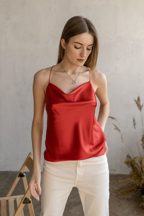 Trang phục lụa cho ngày nóng