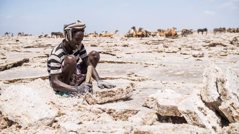 Loạt ảnh siêu thực ở nơi nóng nhất thế giới
