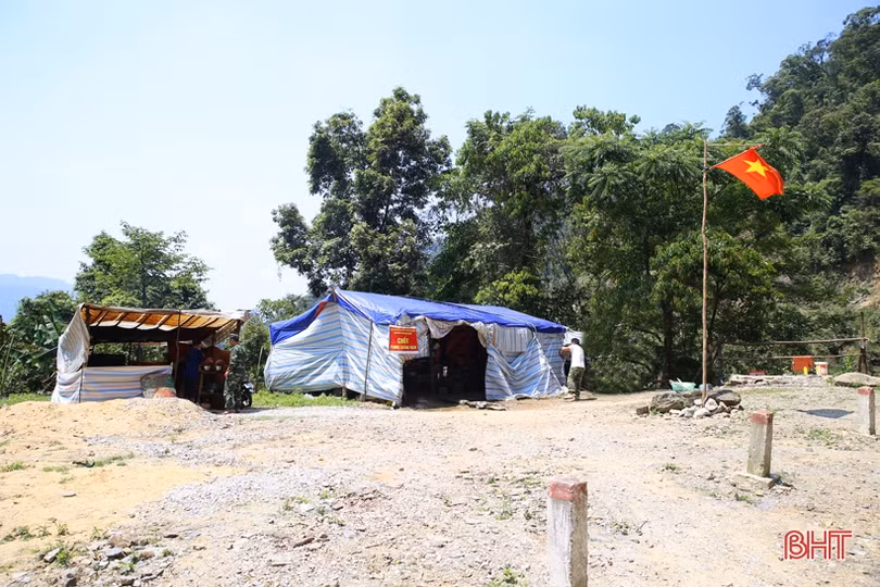 Dịch đã vãn, chiến sỹ Biên phòng Hà Tĩnh vẫn “gồng mình” chốt chặn đường biên