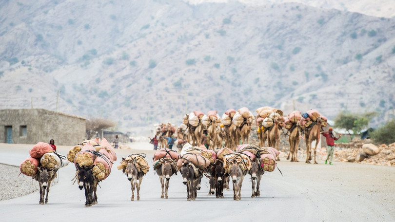 Loạt ảnh siêu thực ở nơi nóng nhất thế giới