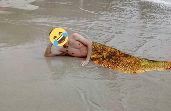 Chàng trai “khóc thét” khi mang ảnh đi biển lên mạng nhờ photoshop