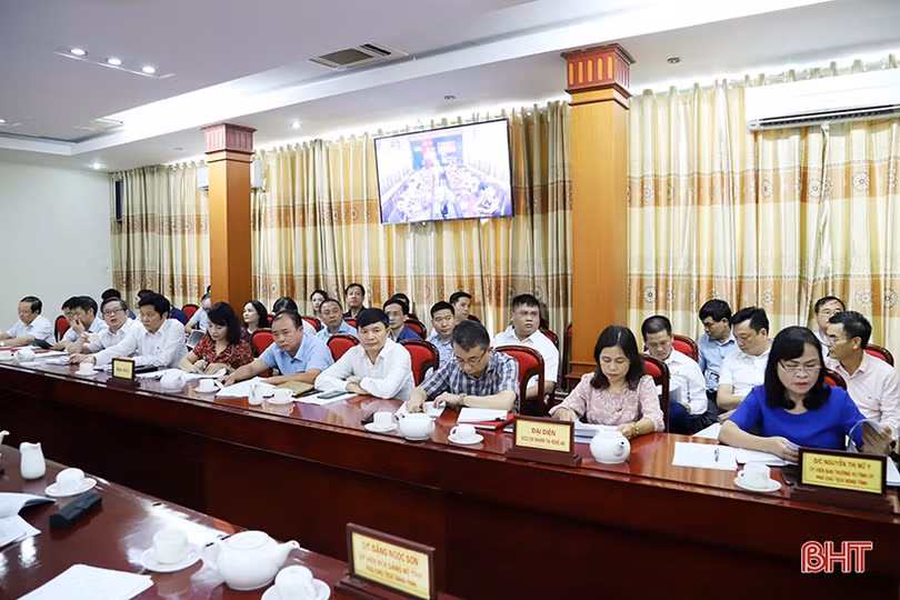 Chủ tịch UBND tỉnh Hà Tĩnh: “4 cơ hội lớn phải kịp thời nắm bắt sau đại dịch”