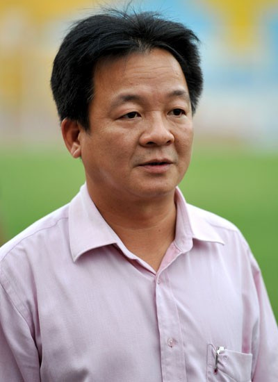 Đội bóng của bầu Hiển sắp bị giải tán vì không tìm được đối tác chuyển giao. Ảnh: Hoàng Hà. Đội bóng của bầu Hiển sắp bị giải tán vì không tìm được đối tác chuyển giao. Ảnh: Hoàng Hà.