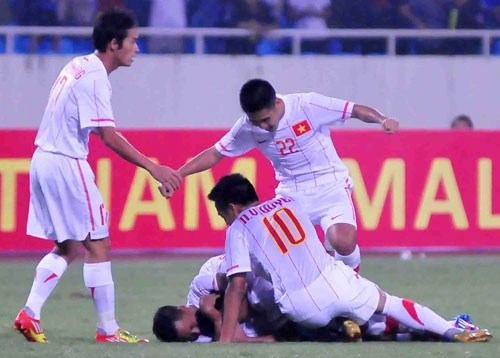 Cầu thủ Việt Nam mừng bàn thắng duy nhất trận đấu. Ảnh: Mai Hương.