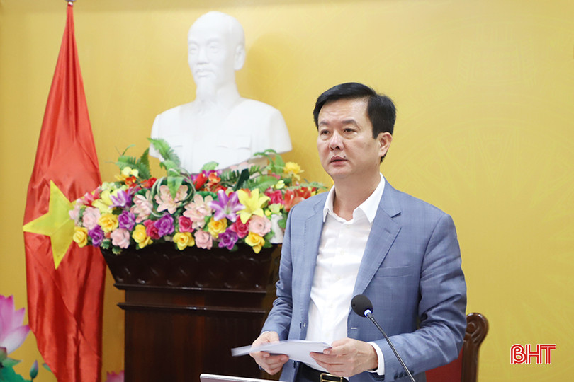 Phó Chủ tịch UBND tỉnh Trần Báu Hà phát biểu tại hội nghị. 1.jpg