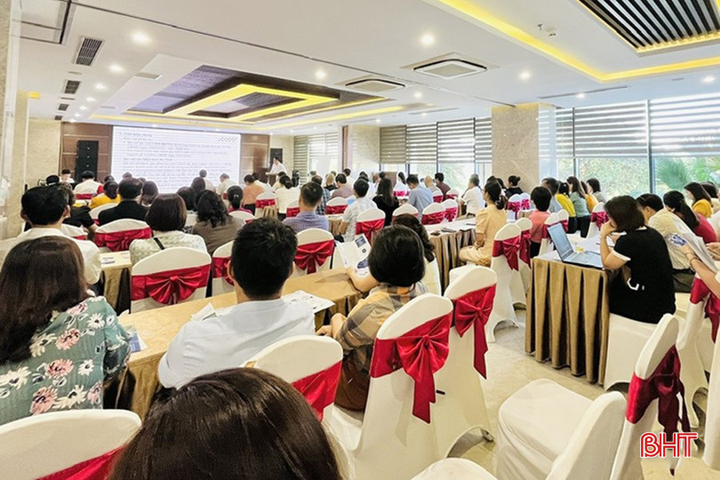 Hội nghị triển khai khảo sát Bộ chỉ số DDCI Hà Tĩnh năm 2023 diễn ra ngày 3/11/2023. 151d4082014t16398l0.jpg