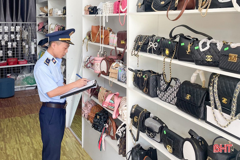 Từ đầu năm đến nay, Cục QLTT Hà Tĩnh đã xử lý 302 vụ vi phạm, thu nộp ngân sách hơn 1,2 tỷ đồng. bht.jpg