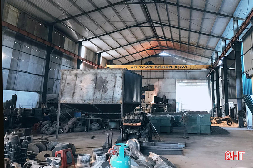 Công ty TNHH Núi Hồng (TX Hồng Lĩnh) chuyên sản xuất bi hợp kim dùng trong nghiền than phục vụ nhà máy nhiệt điện. 1099.jpg
