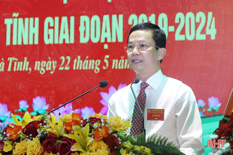 Chủ tịch UBND thành phố Hà Tĩnh Nguyễn Trọng Hiếu khai mạc đại hội. 003.jpg