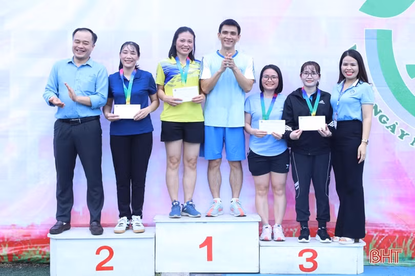 Sôi nổi giải chạy hưởng ứng “Ngày Chủ nhật không dạy thêm, học thêm”