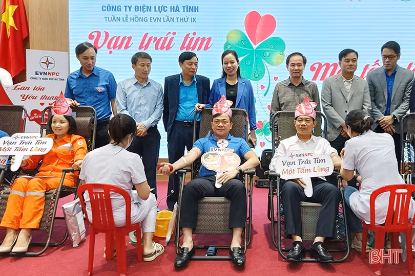 Cán bộ, nhân viên Điện lực Hà Tĩnh hiến tặng 134 đơn vị máu