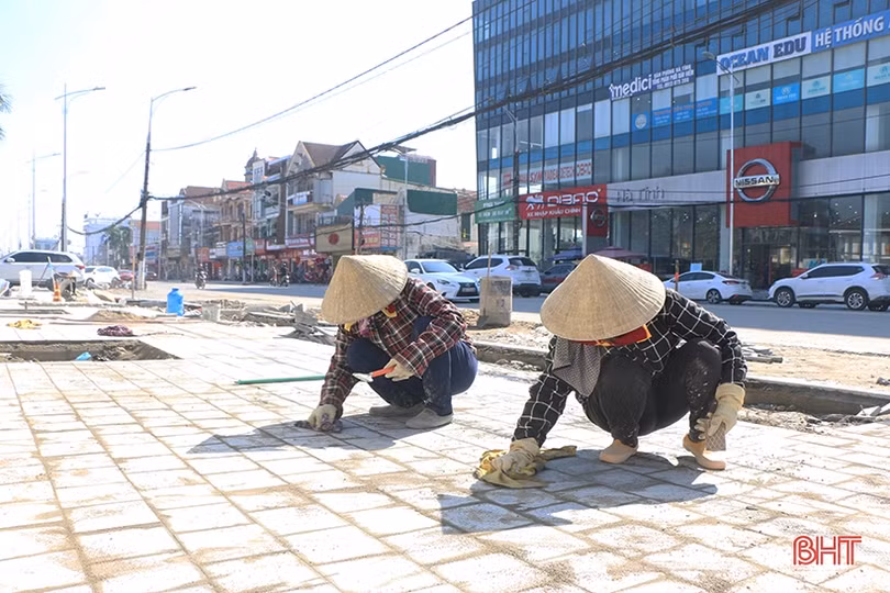 Hoàn thành áo mới cho đô thị trung tâm Hà Tĩnh trước Tết Nguyên đán