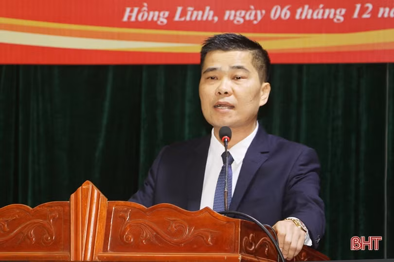 Tặng 10.000 thẻ thư viện số cho trường học ở thị xã Hồng Lĩnh