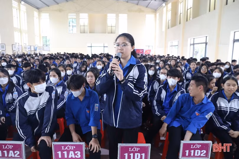 Triển lãm 3D “Hoàng Sa, Trường Sa của Việt Nam” tại Hương Sơn