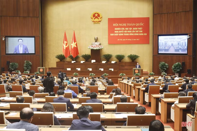 Đảng ta là đạo đức, là văn minh