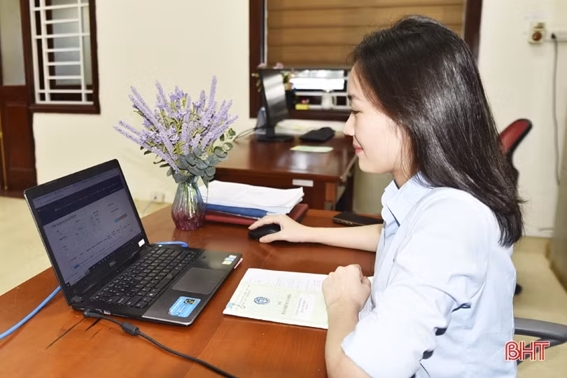 Hơn 99% người hưởng chính sách về BHYT ở Hà Tĩnh được đồng bộ dữ liệu quốc gia