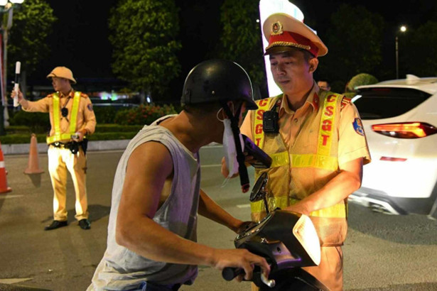 CSGT tăng cường xử lý nồng độ cồn, ma túy liên tỉnh