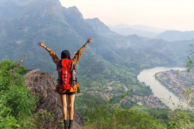 Phiêu lưu tới những miền đất quen mà lạ, lạ mà quen