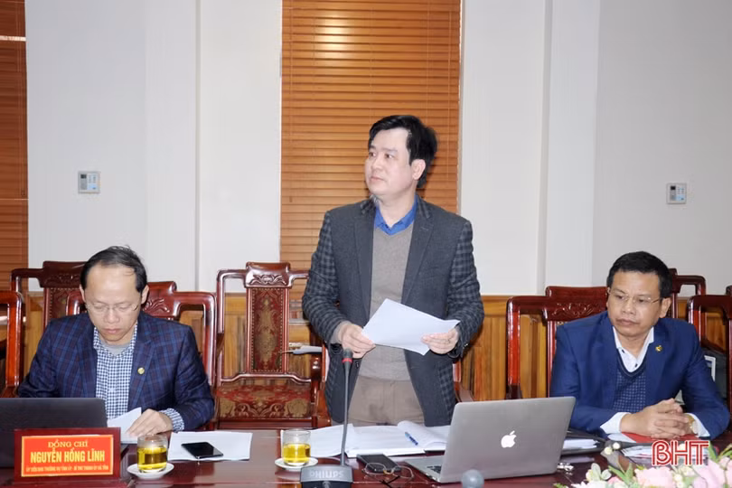 Vận dụng sáng tạo quan điểm của trung ương trong xây dựng Báo cáo chính trị Đại hội Đảng bộ Hà Tĩnh