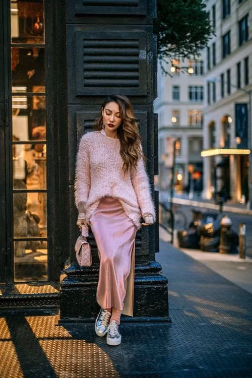 Phối đồ với 3 tông màu hot trend