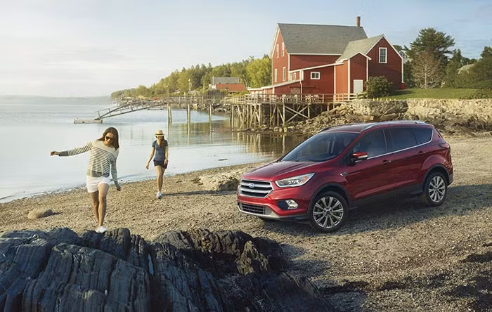 ford escape 2017 su nang cap can thiet