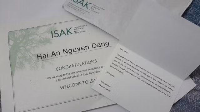 nu sinh toan dien gianh hoc bong gan 1 6 ty dong cua nhat ban