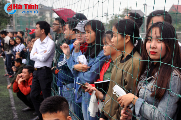 xem dinh thanh trung phi son que ngoc hai tro tai tai tp ha tinh