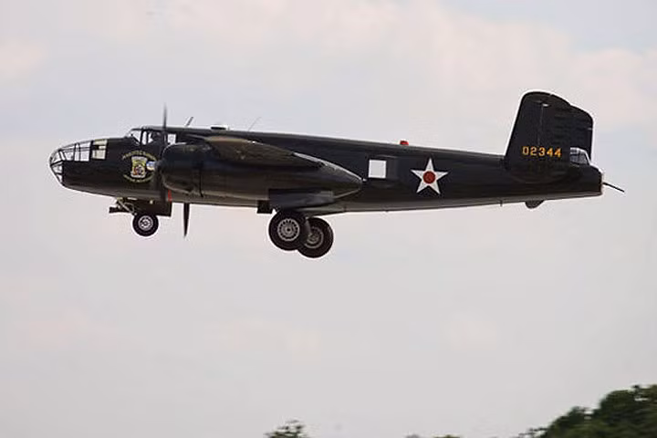 may bay nem bom b25 cua hai quan my mot thoi tung hoanh