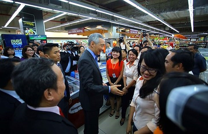 hinh anh than thien cua nhat hoang va lanh dao nuoc ngoai o viet nam