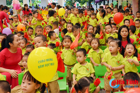 lam gi khi tre luoi den truong