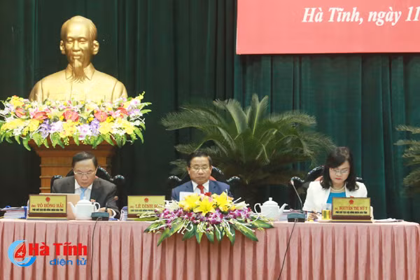 khai mac trong the ky hop thu 5 hdnd tinh ha tinh khoa xvii