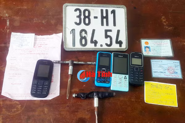 pha chuyen an trom xe may cuc lon tren mien son cuoc ha tinh