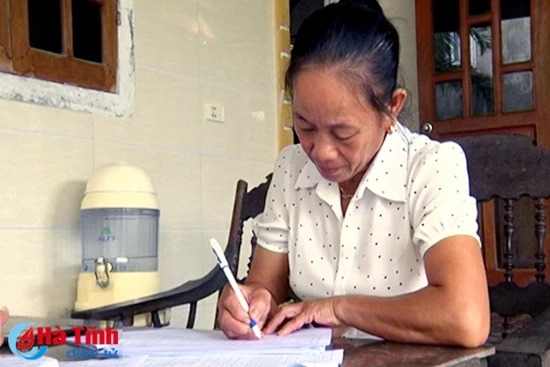 nu truong thon tam huyet noi di doi voi lam