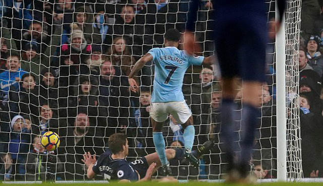 vui dap tottenham man city bay cao trong noi tuyet vong cua ngoai hang anh
