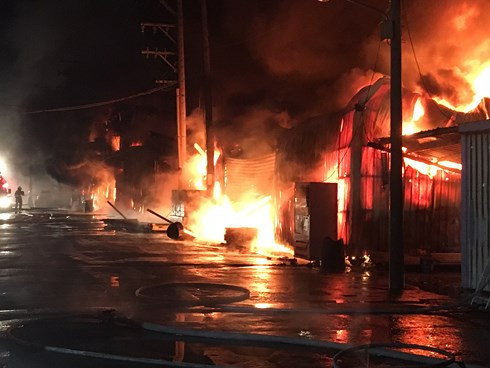 xac minh danh tinh 6 nguoi viet thiet mang trong vu chay o dai loan