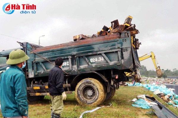 loc ha tieu huy hon 362 tan sua da che bien sau su co moi truong