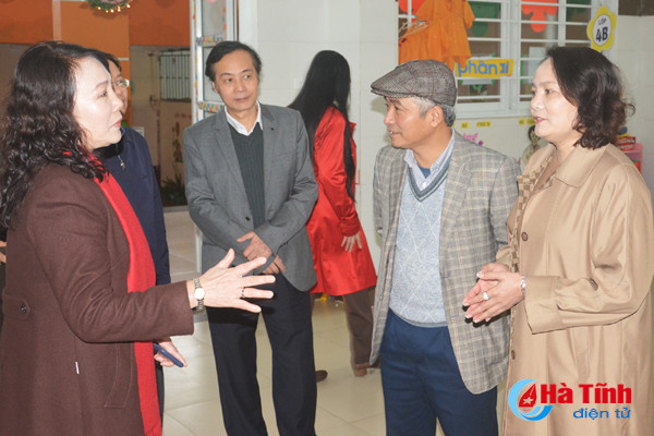ha tinh tao buoc dot pha trong chinh sach giao duc mam non