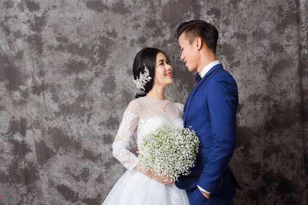 ngam bo anh cuoi lung linh cua que ngoc hai voi co dau ha tinh