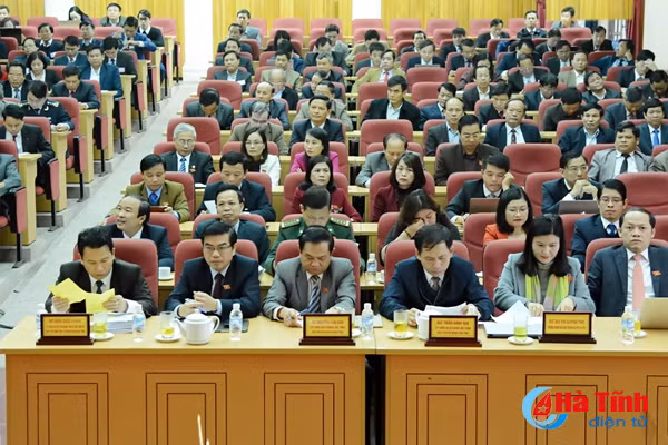 hdnd tinh ha tinh khoa xvii hop phien be mac