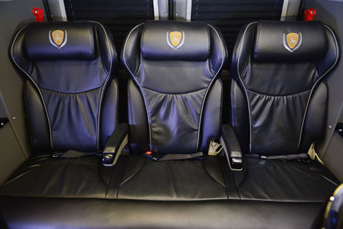 dcar x limousine cao cap phien ban gioi han tai viet nam