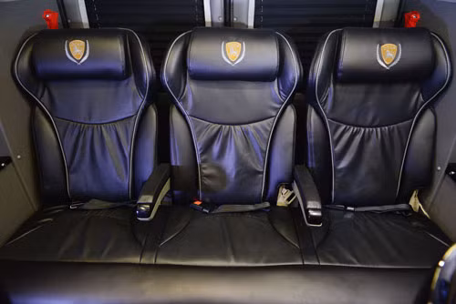 dcar x limousine cao cap phien ban gioi han tai viet nam