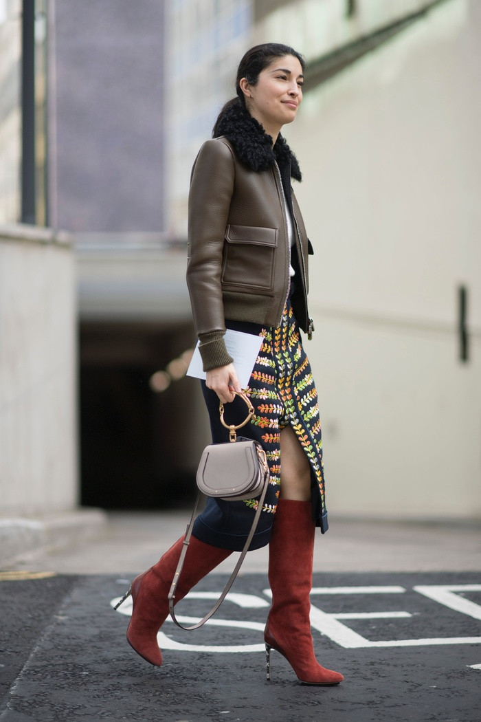 6 cach len do theu an tuong cho nang dep ruc ro ngay dong