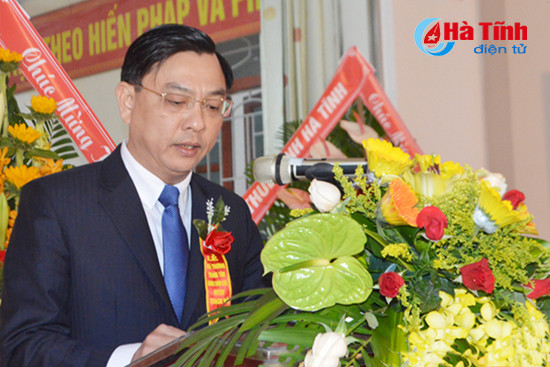 khai truong trung tam hanh chinh cong huyen thach ha