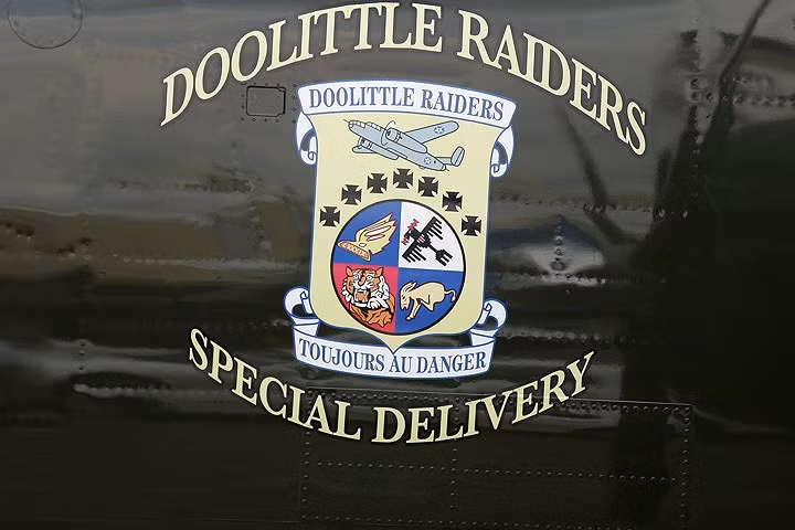 may bay nem bom b25 cua hai quan my mot thoi tung hoanh